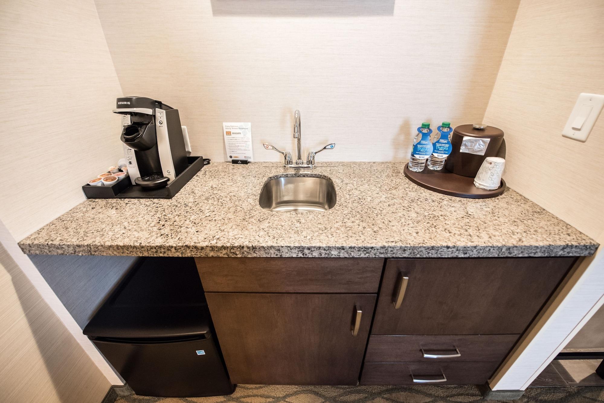 Hilton Garden Inn Indiana At Iup Екстер'єр фото