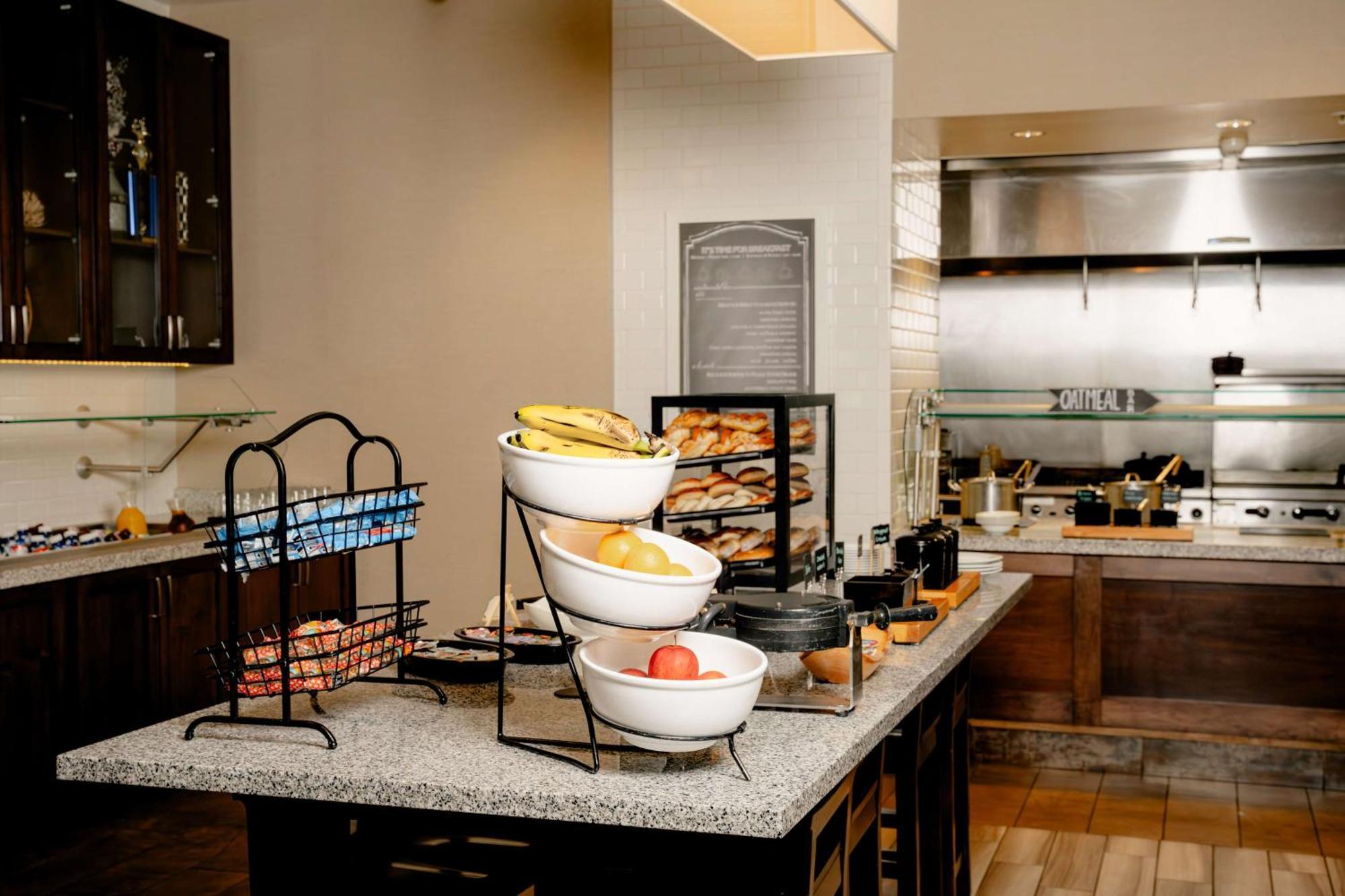Hilton Garden Inn Indiana At Iup Екстер'єр фото