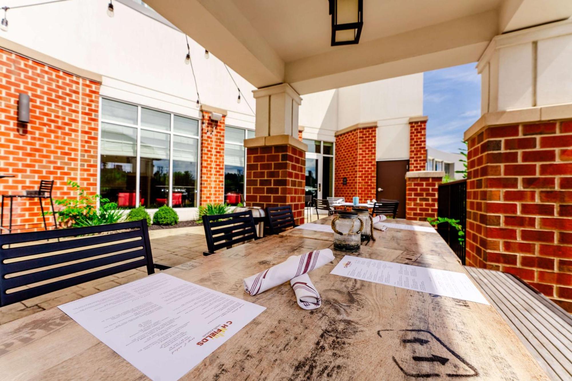 Hilton Garden Inn Indiana At Iup Екстер'єр фото