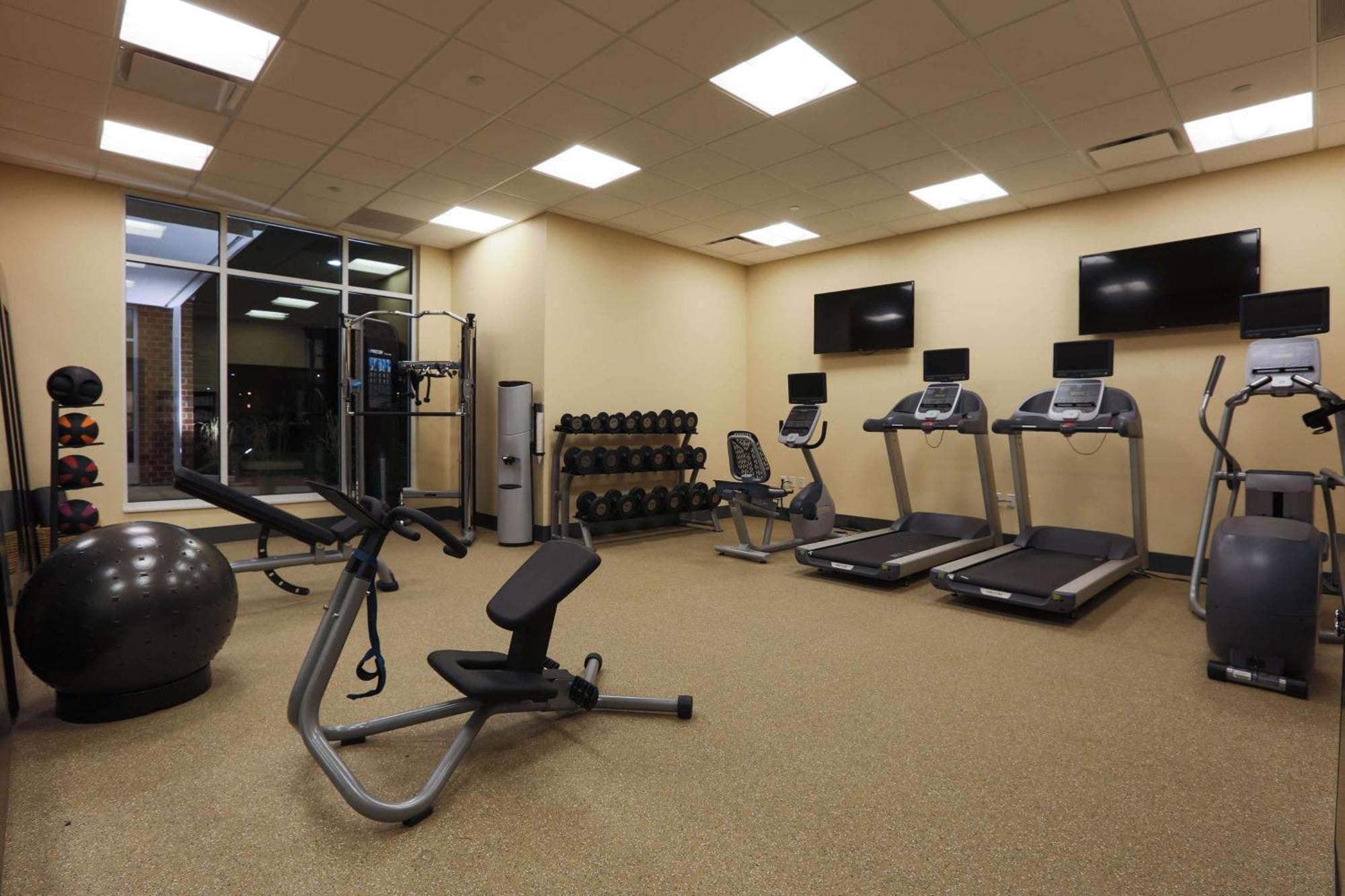 Hilton Garden Inn Indiana At Iup Екстер'єр фото