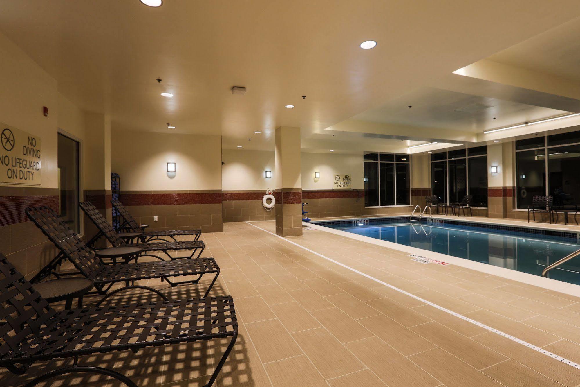 Hilton Garden Inn Indiana At Iup Екстер'єр фото